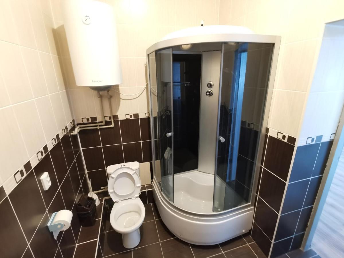 Premium Hotel Izmail Bagian luar foto