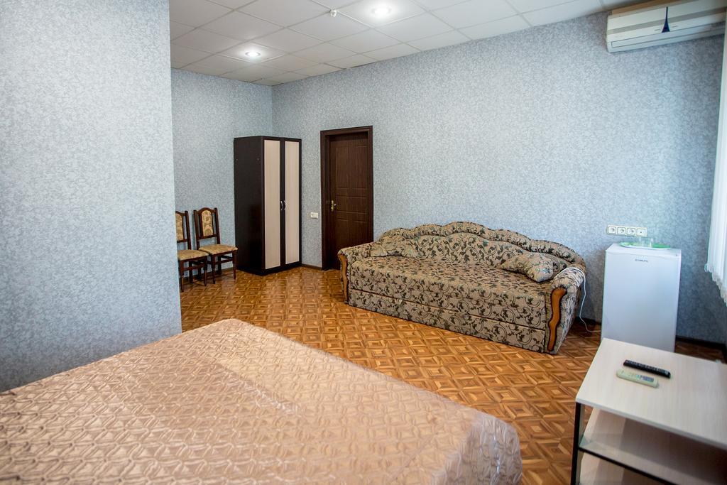 Premium Hotel Izmail Bagian luar foto