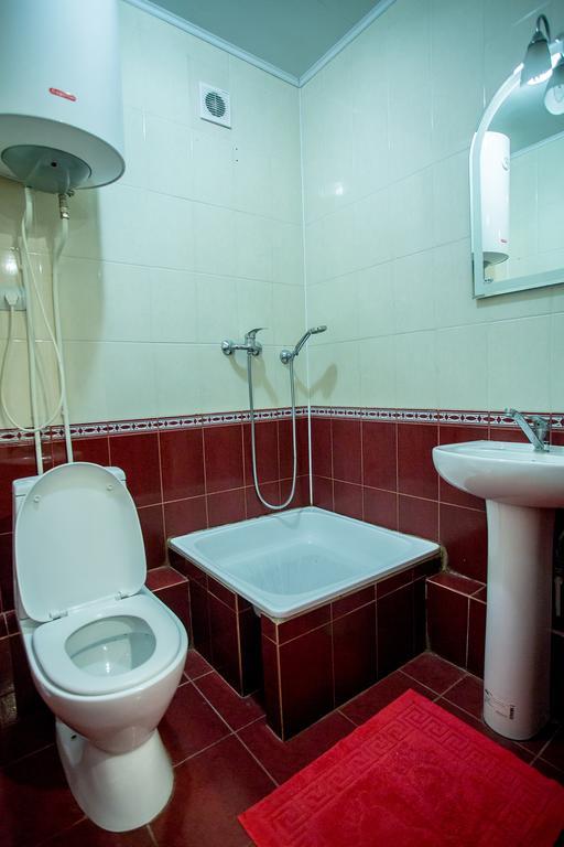 Premium Hotel Izmail Bagian luar foto