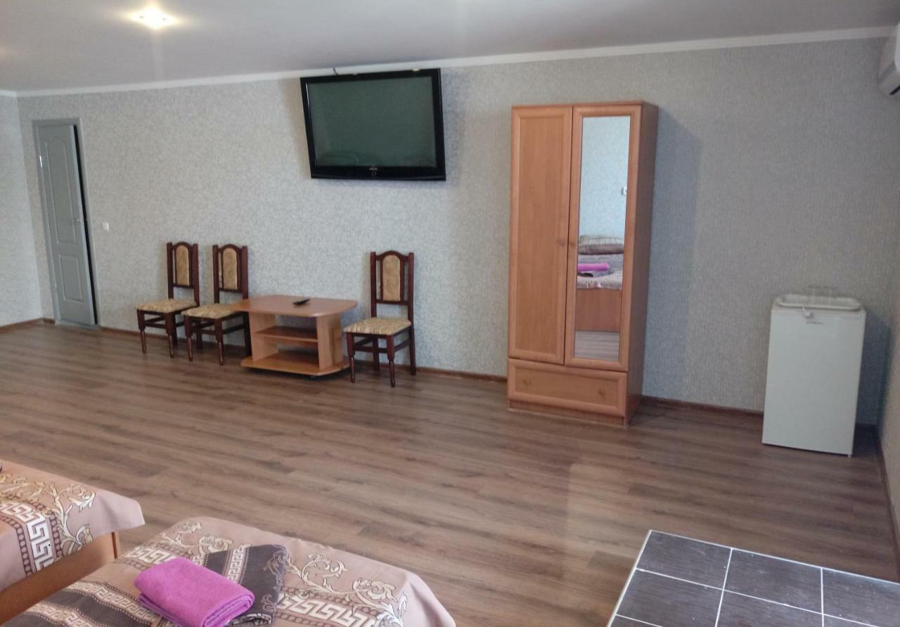 Premium Hotel Izmail Bagian luar foto
