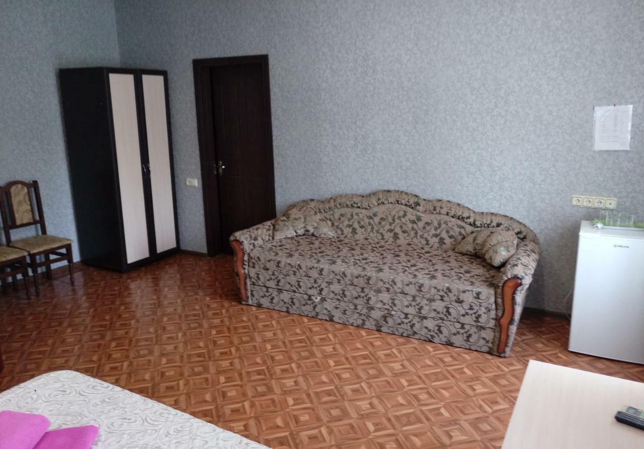 Premium Hotel Izmail Bagian luar foto
